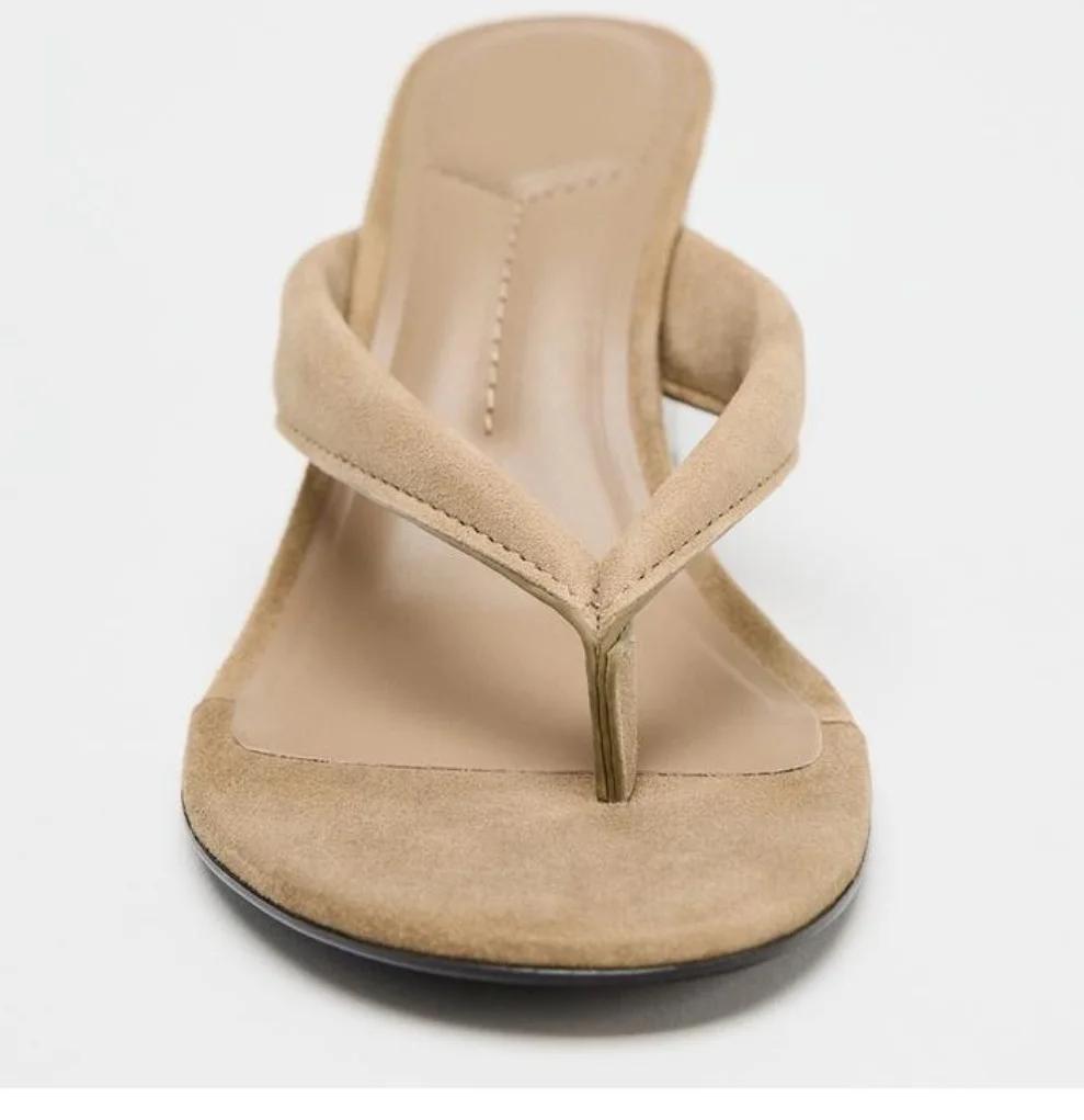 Модные женские шлепанцы с круглым носком-клипсой, на тонком низком каблуке, для улицы, повседневные, сандалии на танкетке, новинка лета 2025, пляжные шлепанцы, женская обувь