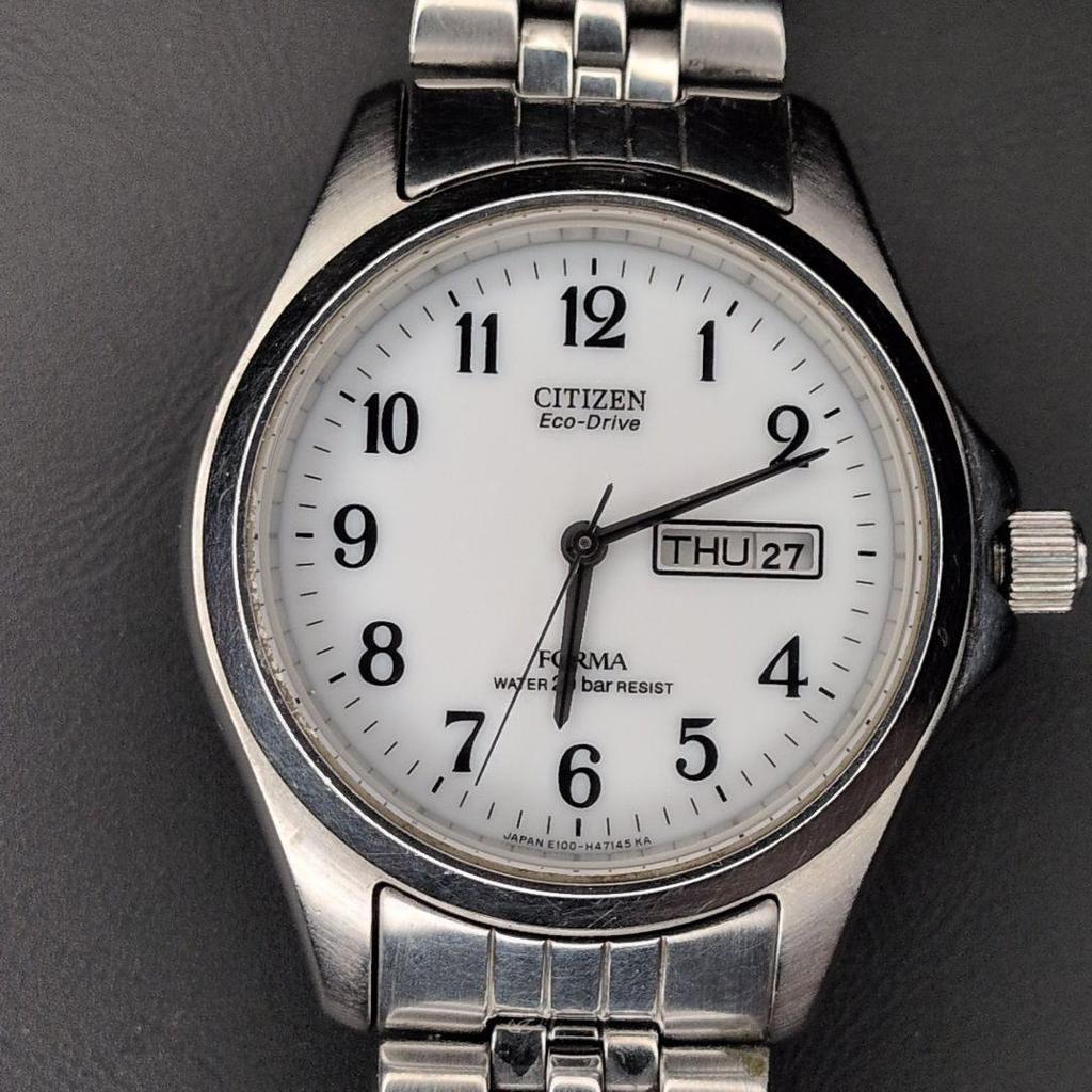 Б/у Рабочее состояние Citizen Forma Eco-Drive Водонепроницаемость 20 АТМ День-Дата