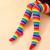 1 пара женских носков выше колена в радужную полоску