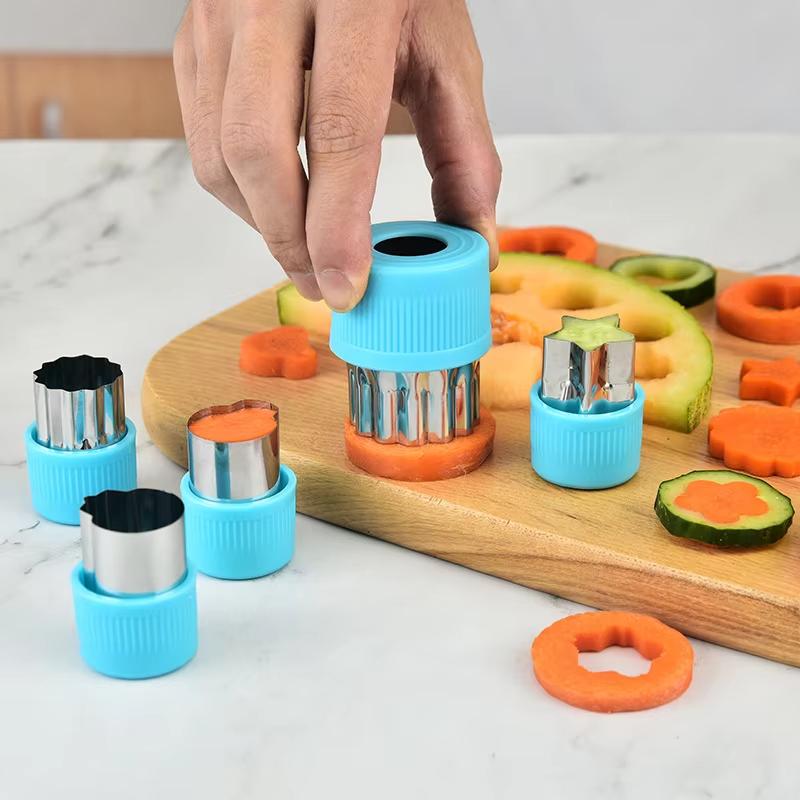 3Pcs Stainless Steel Star and Heart Shape Vegetable Cutter with Plastic Handle Portable Fruit Mold Kitchen Cooking Tools