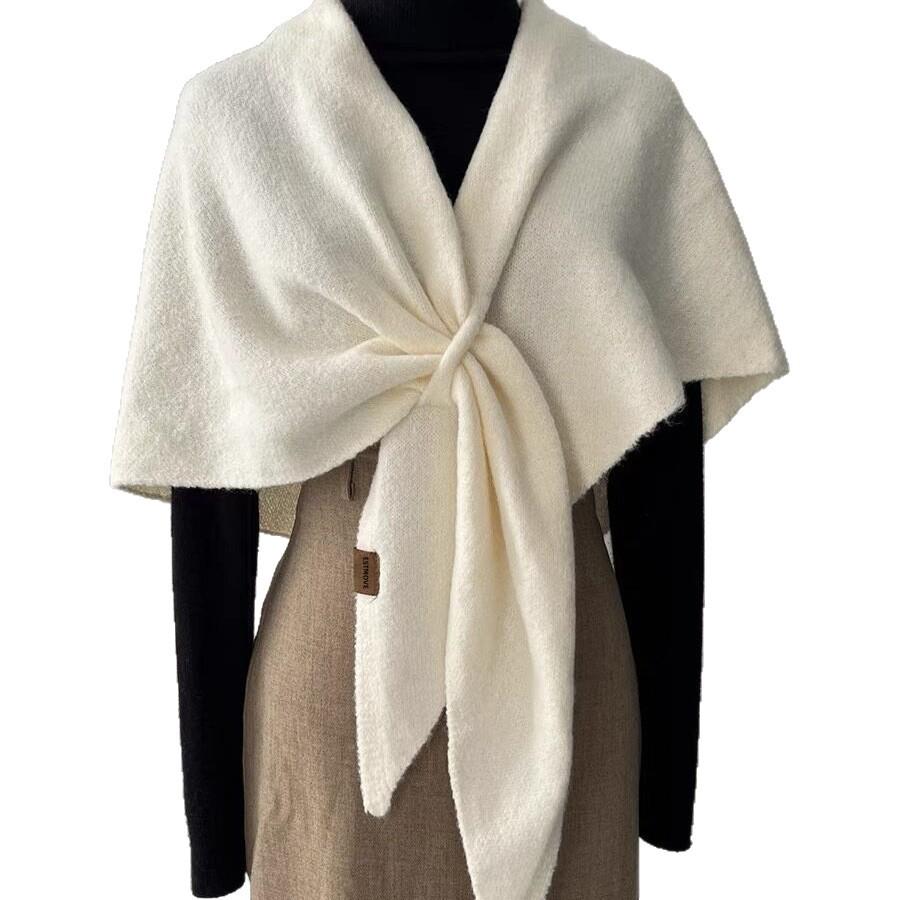 Triangular shawl outer women's new triangular large solid color scarf young fashion high sense versatile