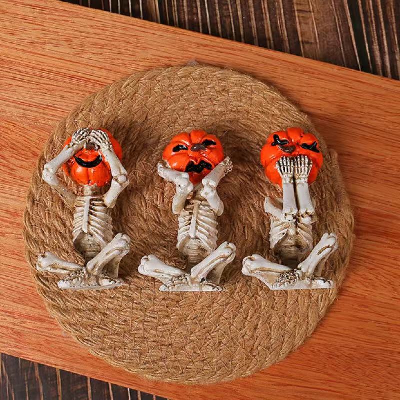 Статуэтка тыквы-черепа на Хэллоуин – Уникальный жуткий аксессуар для домашнего декора – Пугающая кукла для украшения полки, каминной полки или прихожей