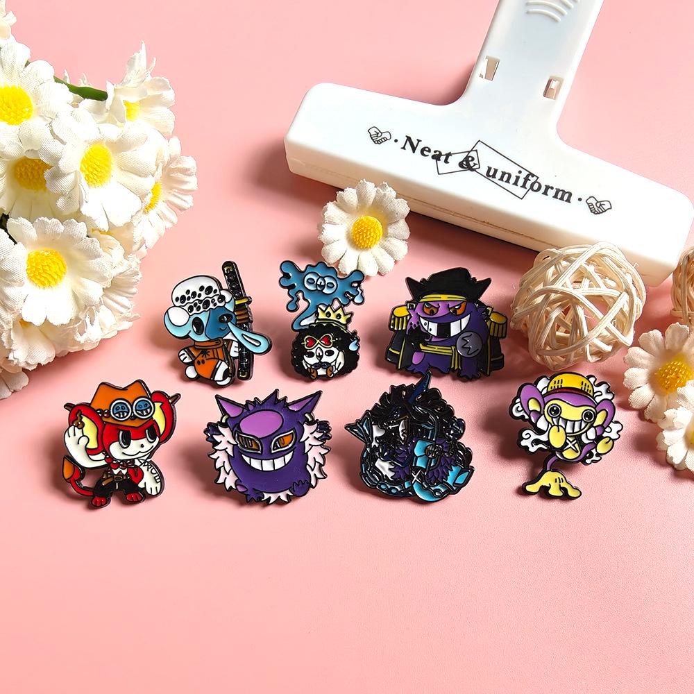 Металлическая брошь-значок в стиле японского аниме Pokemon & One Piece - Дизайн Луффи и Генгара