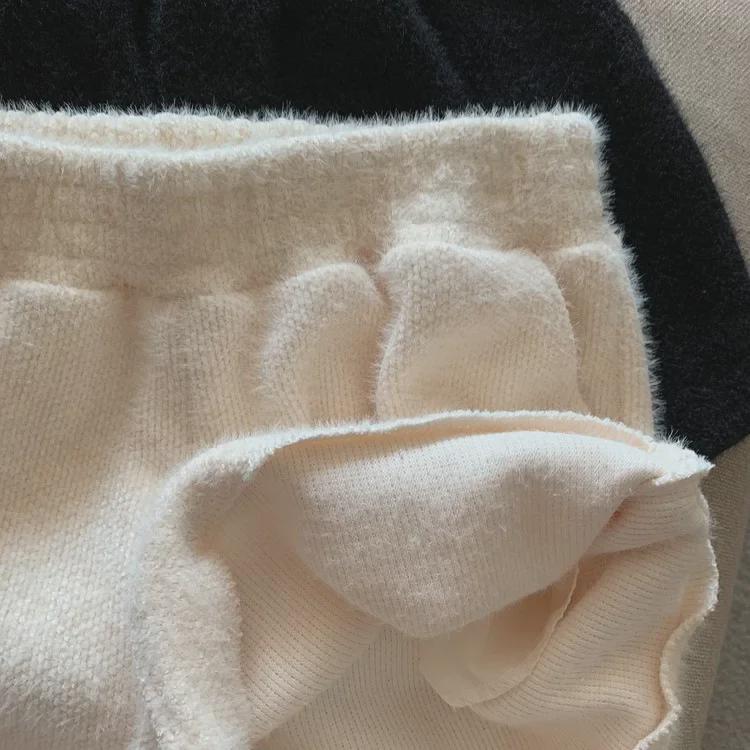 Женские широкие брюки из норкового бархата с высокой талией на осень/зиму