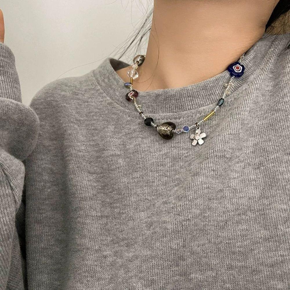 Bead Female Collar Chain Flower Necklace Women Clavicle Chain Fashion Jewelry Korean Style Necklace