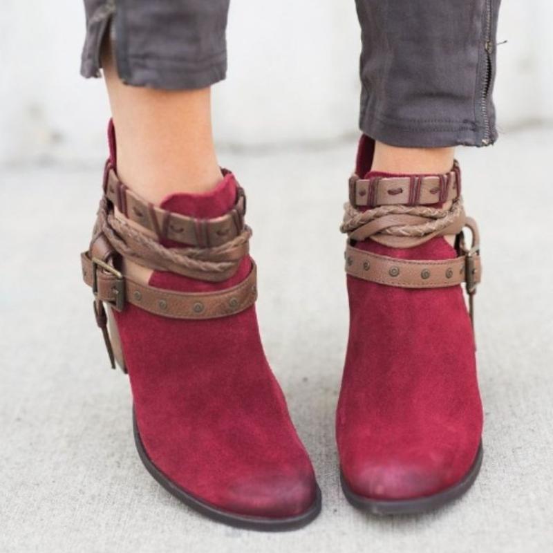 Модные короткие сапоги европейского и американского дизайна 2024 года, осень-зима, новые женские сапоги с металлической пряжкой на ремне, модная женская обувь на платформе