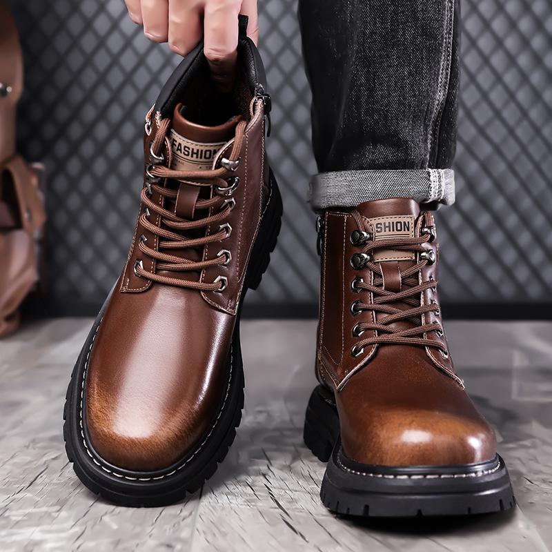Top Quality Designer Vintage Leather For Men Boots Business Fashion Genuine Leather Men Boots Lace Up Outdoor Motorcycle Boots