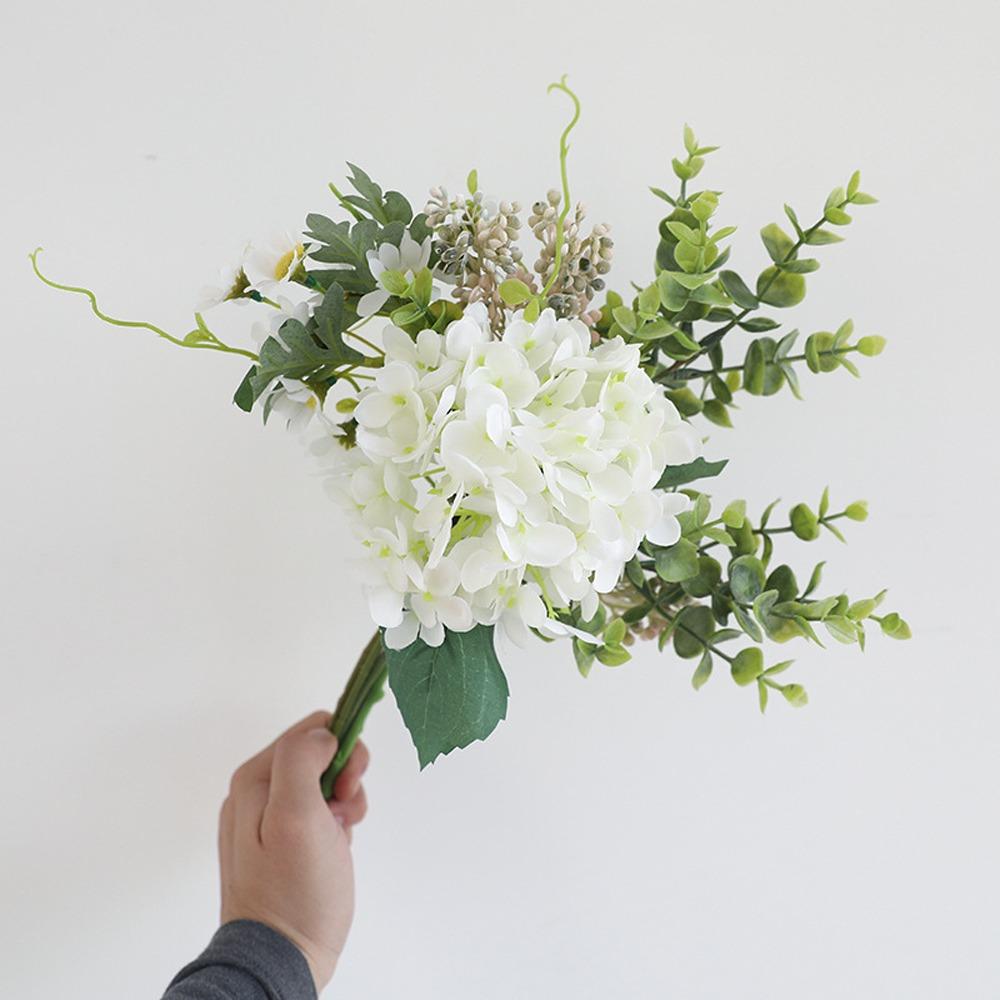 Luxury Artificial Hydrangea Eucalyptus Bouquet Plastic Realistic Fake Flower Elegant Hydrangea Flowers Home Hotel Table Decor