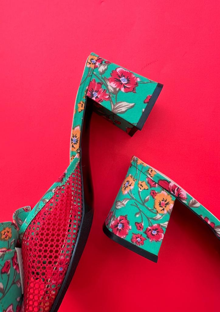 In The Balcony Petal Pop Mesh Crystal Ball Ribbon Sandals 6Cm Heel