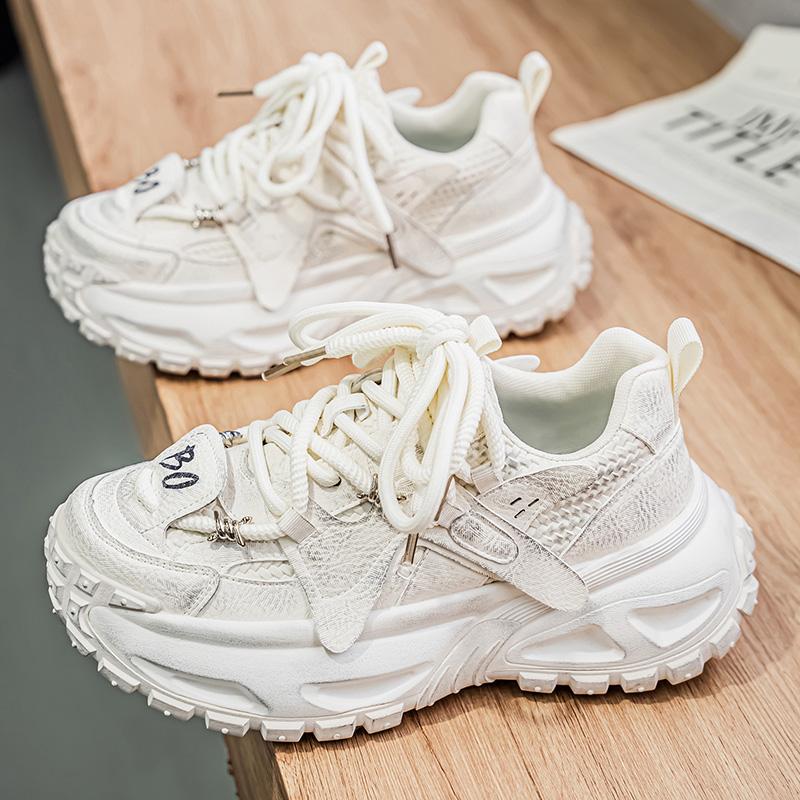 New Men's Fashion Casual Low Top Sports Shoes Students Thick Sole Comfortable Sneakers Boys Male Classic Breathable Basketball Shoes