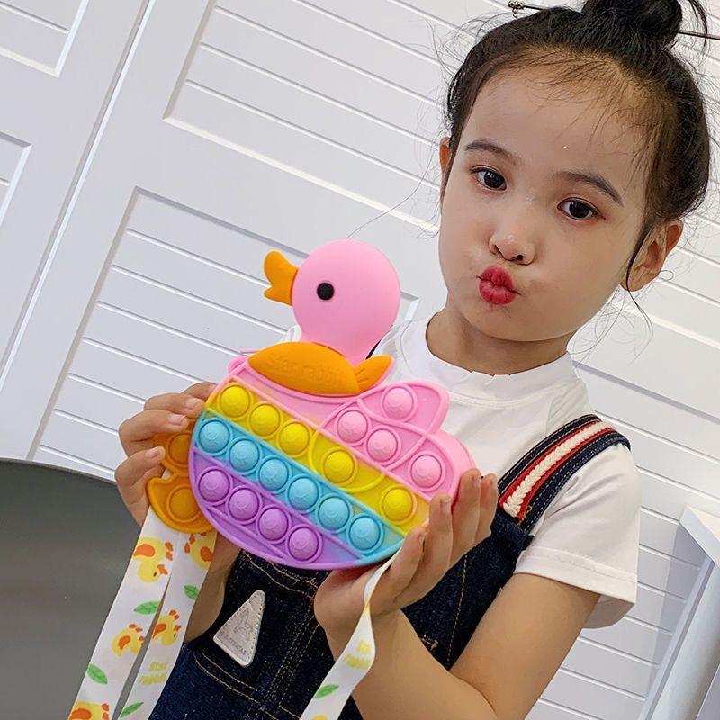 Детская милая милая сумка-мессенджер с уткой, пионер пресса для борьбы с крысами, музыкальная силиконовая сумка с щипком, сумка для мелочи для девочки, малыша, ребенка