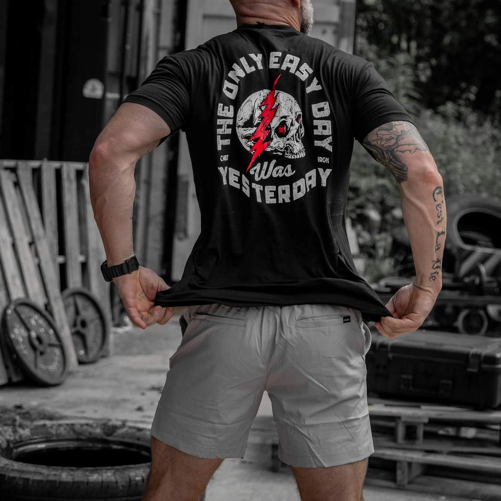 Only Easy Day Was Yesterday Skull Men's T-Shirt - Combat Iron Military T-shirt - Suitable for S