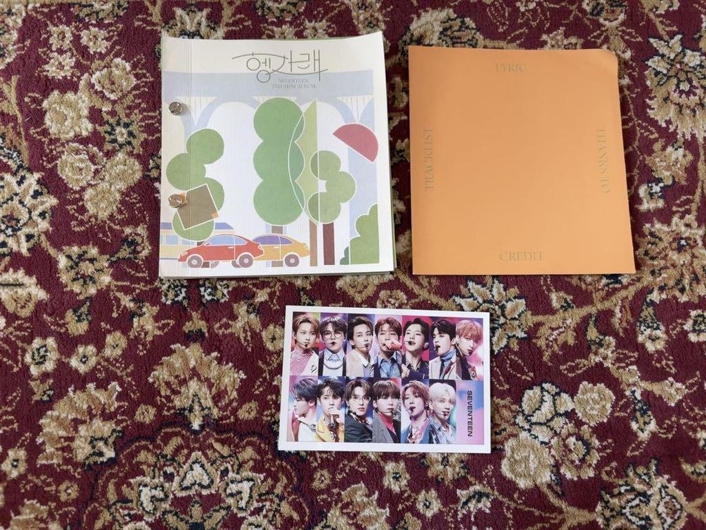 [USED] SEVENTEEN album bundle