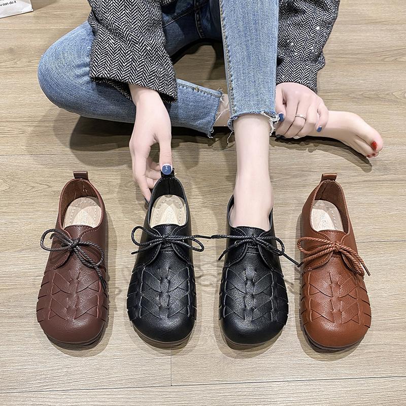 2024 2024 Женские новые весенне-летние туфли с круглым носком и плоской подошвой Женские кожаные туфли с мягкой подошвой Одинарные туфли