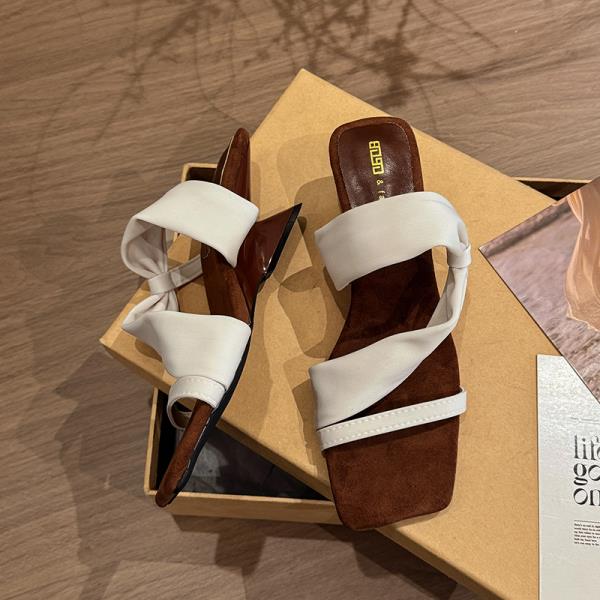 Модная обувь с квадратным носком, женские тапочки, женские туфли на танкетке, роскошные шлепанцы, мягкие высокие, дизайнерские 2025, римская мода на танкетке