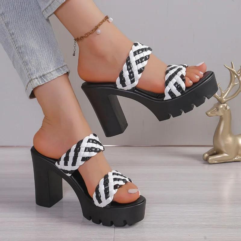 2024 Style Fashionable Color Matching Comfortable Wear-Resistant Medium Heel Open Toe Fashionable and Elegant Women's Slippers