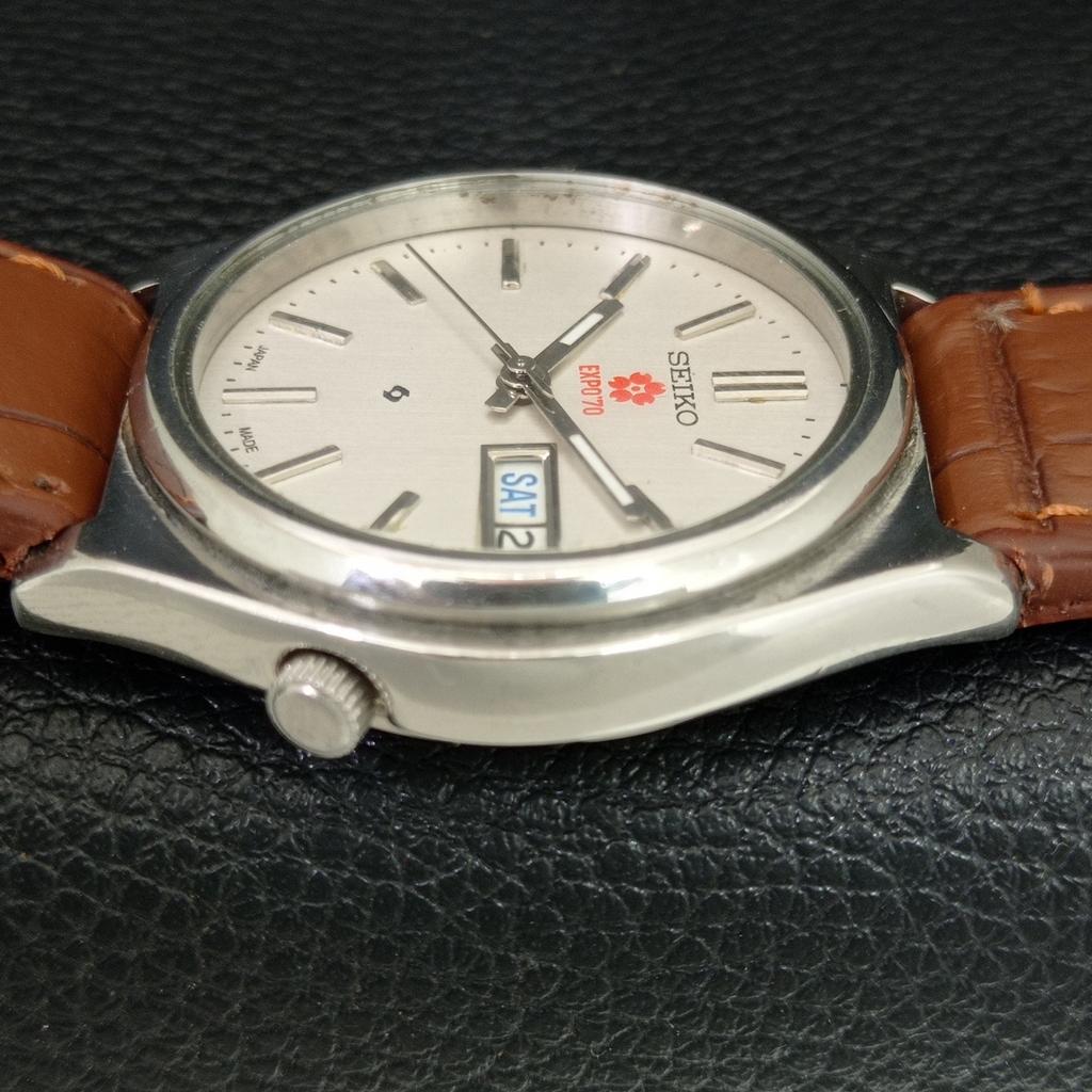 ВИНТАЖНЫЕ МУЖСКИЕ АВТОМАТИЧЕСКИЕ ЧАСЫ SEIKO EXPO 70 7S26A ЯПОНИЯ СЕРЕБРЯНЫЙ ЦИФЕРБЛАТ a708730-1