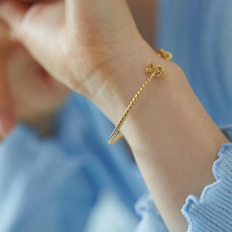 cotoit Knot bangle