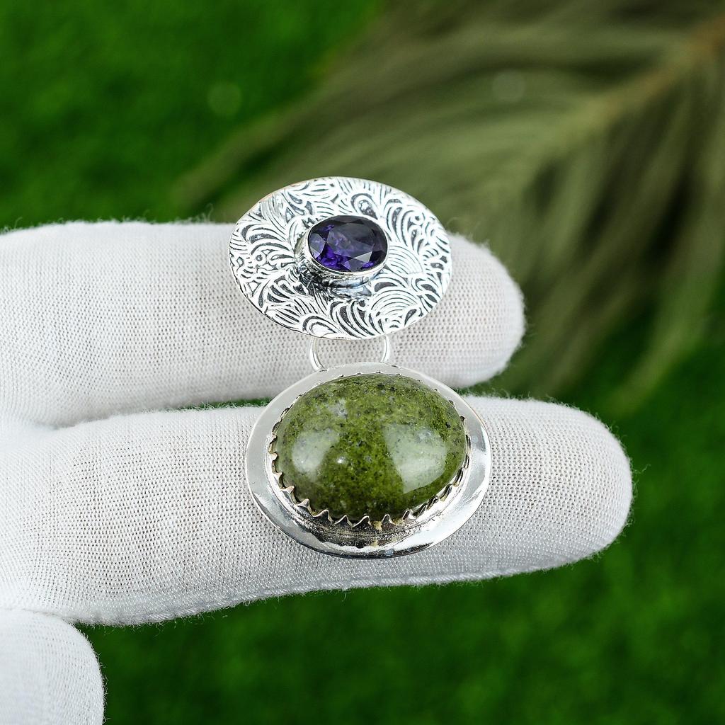 Natural Gogunjula Gemstone Pendant Green 925 Sterling Silver Indian Jewelry