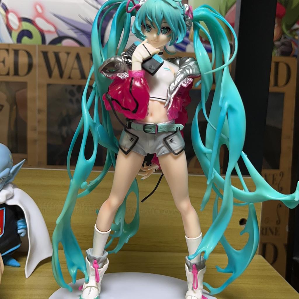 Hatsune Miku Красивая девушка Модные фигурки певиц Модель игрушки Красивая девушка