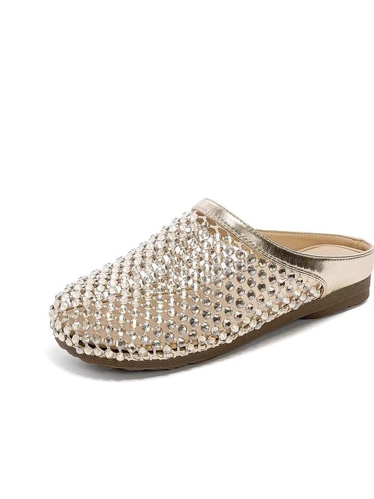 Баотоу шлепанцы со стразами женские 2025 новая мода лето супер огонь полые уличные универсальные повседневные нескользящие шлепанцы Баотоу