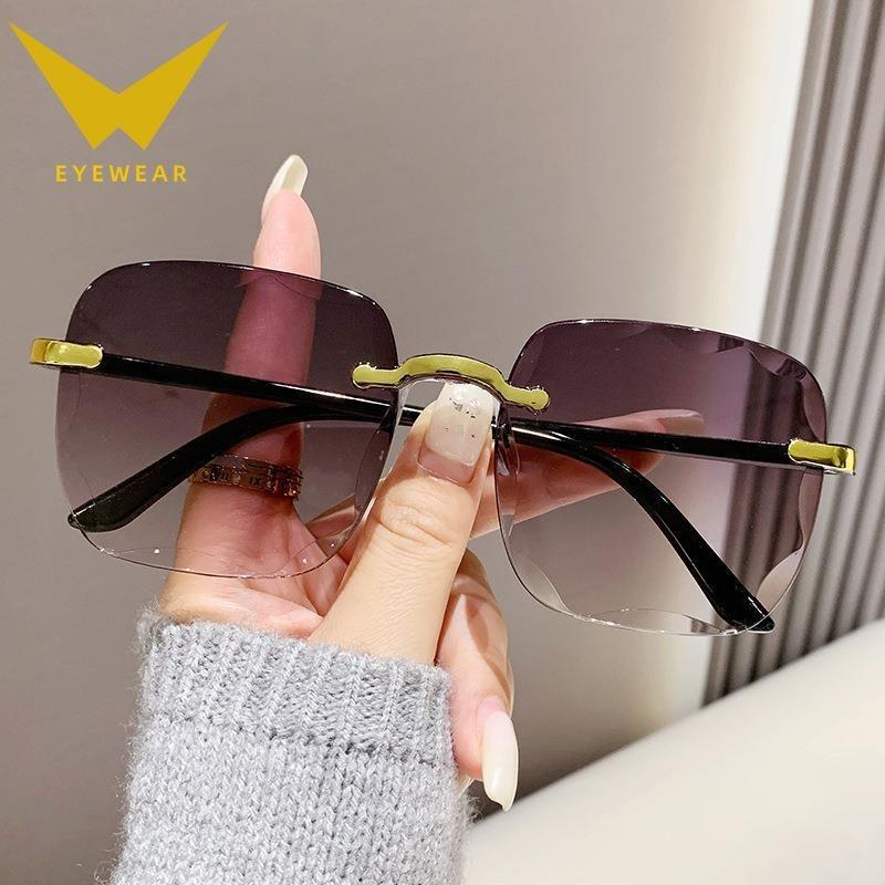 Non-polarized Vintage Rimless Sunglasses New Women Gradient Sunglasses Shades Fashion Frameless Sun Glasses Ladies Eyeglasses