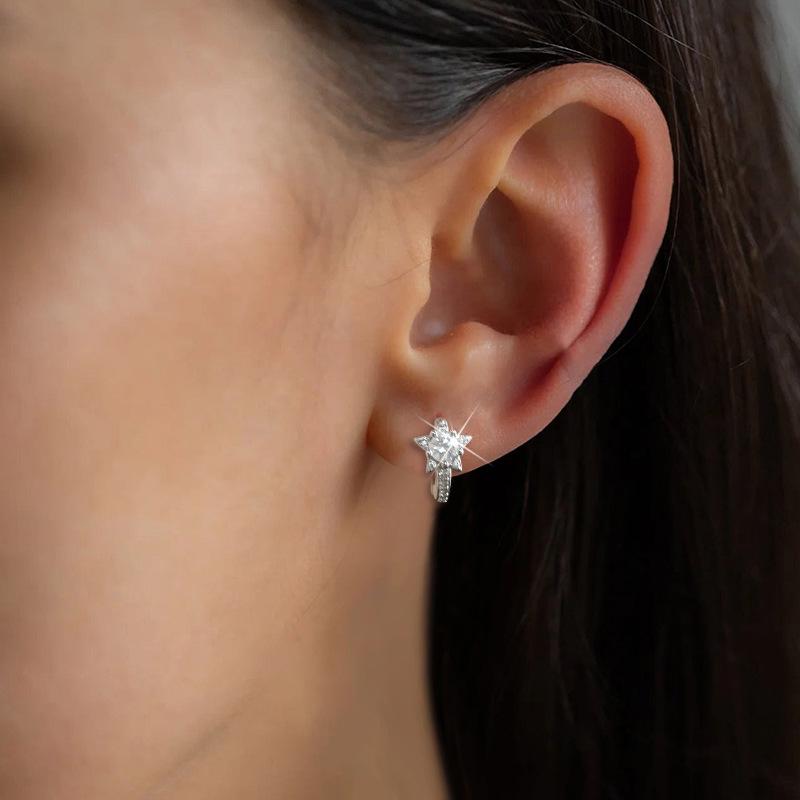 2026 Summer Minimalist Five-Pointed Star Zirconia Earrings: Unique Starry Sparkle Ear Cuff