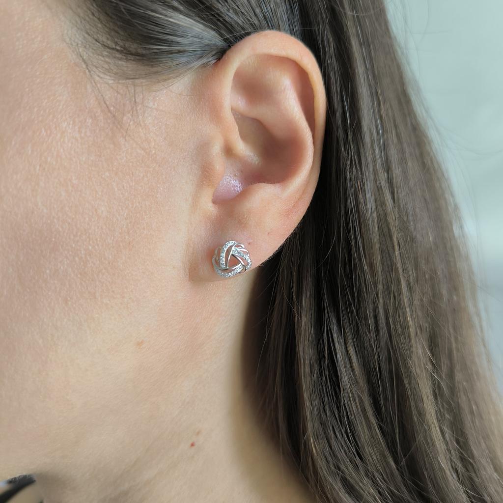 Серебряные серьги с фианитами (2215738)