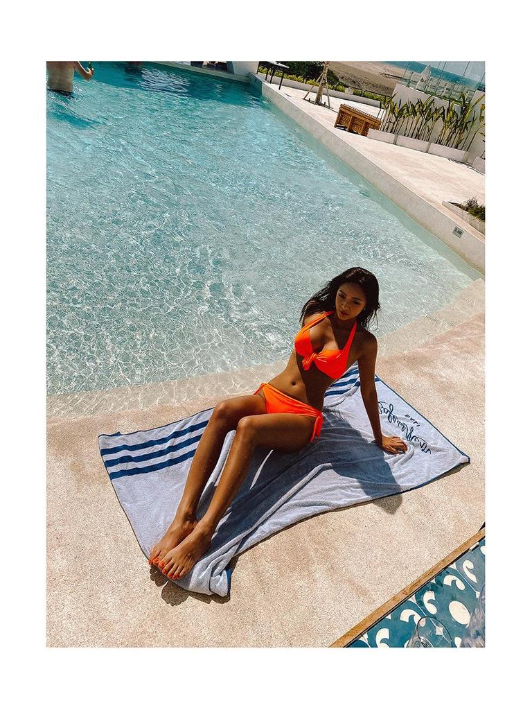 Solid Color Sexy Triangle Bikini - Two-Piece Backless Beach Swimwear