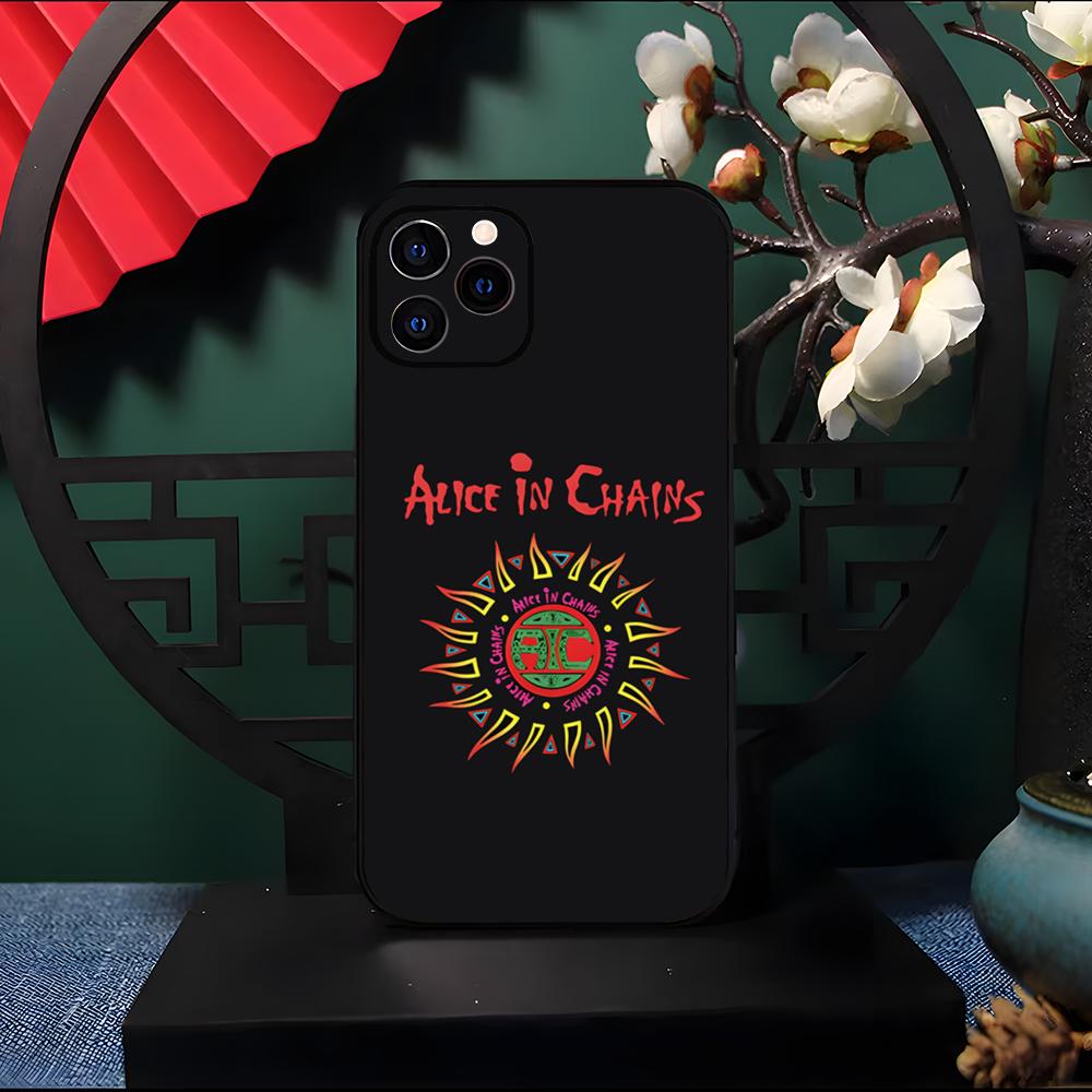 Retro Band Alice In Chains Phone Case For IPhone 17 Pro Max 16 15 14 Pro Max 13 11 Air Plus Silicone Cover