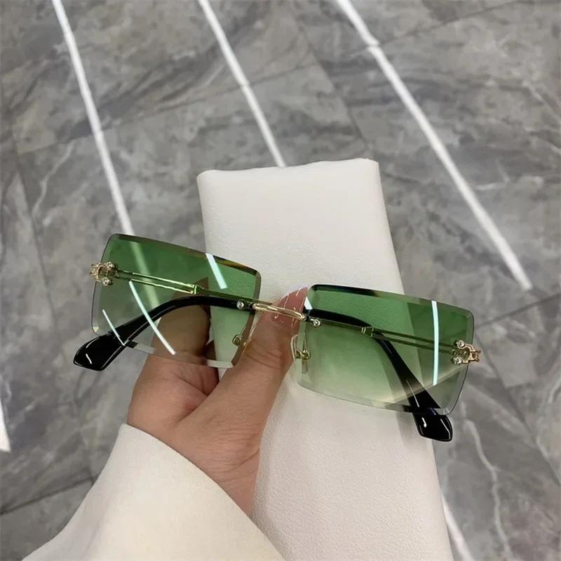 Unisex Small Rimless Sunglasses Man Woman Fashion Gradient Sun Glasses Eyewear Retro Luxury Brand Designer Traveling Shades