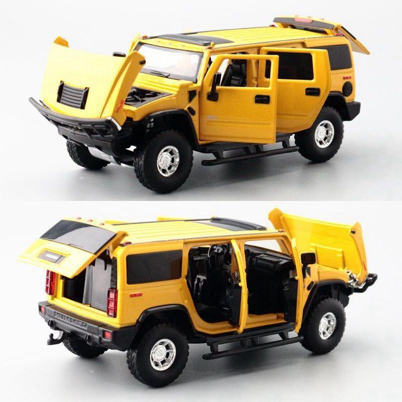 Металлическая модель внедорожника Hummer H2 со звуком и светом для коллекционеров