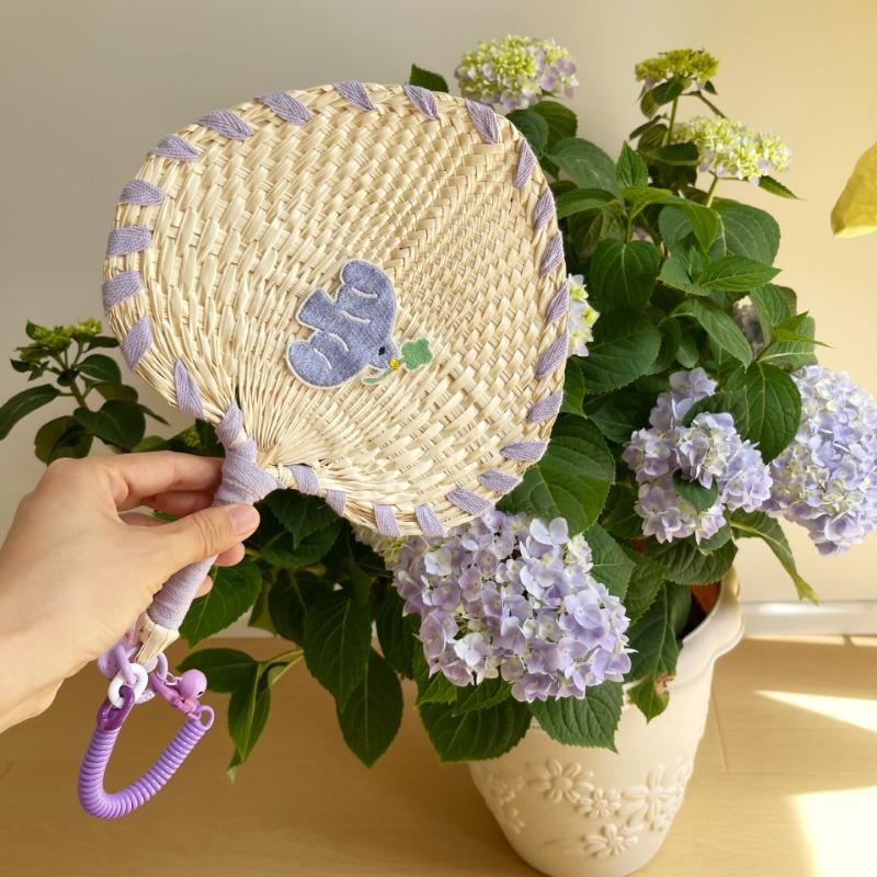 Веер из коричневого листа ручной работы в виде рогоза. Детский веер из рогоза с пожеланиями. Летний крутой маленький веер с любовью. Домашний повседневный веер.