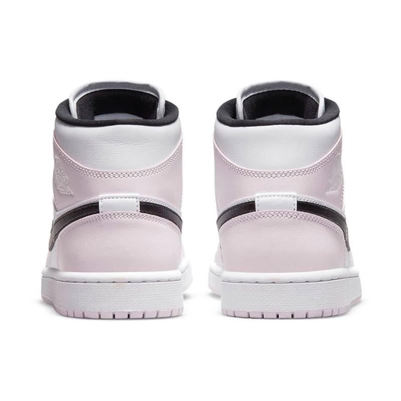 Женские кроссовки Air Jordan 1 Mid 'Barely Rose' Jordan BQ6472-500