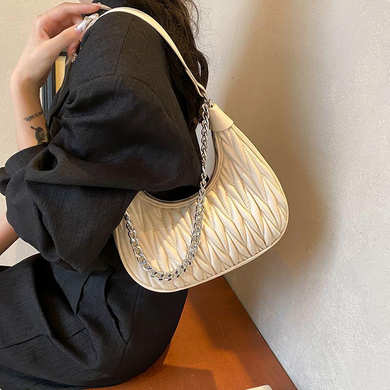 Плиссированная сумка-кроссбоди Saddle 2025 - Большая вместимость