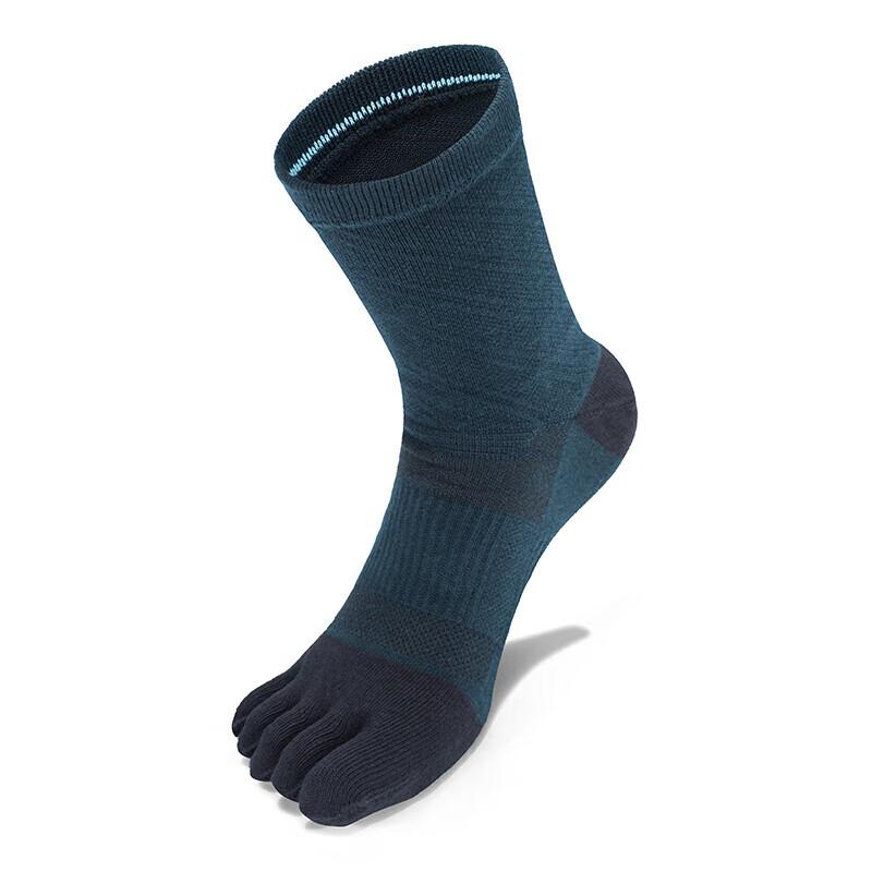 TFO Competition-Grade Outdoor Five-Toe Socks, Moisture-Wicking Breathable Running Socks, Separate-Toe Hiking Socks 2202497, Men's Dark Green