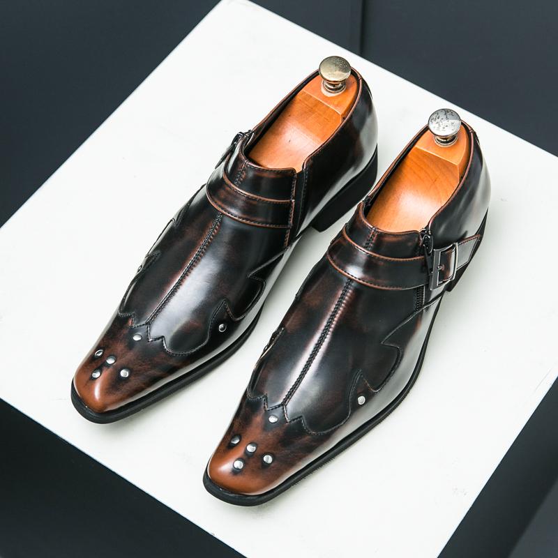 Fashion Brand's New Men's Low Cut Riveted Chelsea Leather Shoes Autumn Patent Leather Men's Buckle Pointed Block Leather Shoes