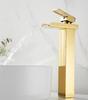 Смеситель для раковины Золотой водопадный кран Смеситель для ванной комнаты Смеситель для унитаза Смеситель для раковины с горячей и холодной водой