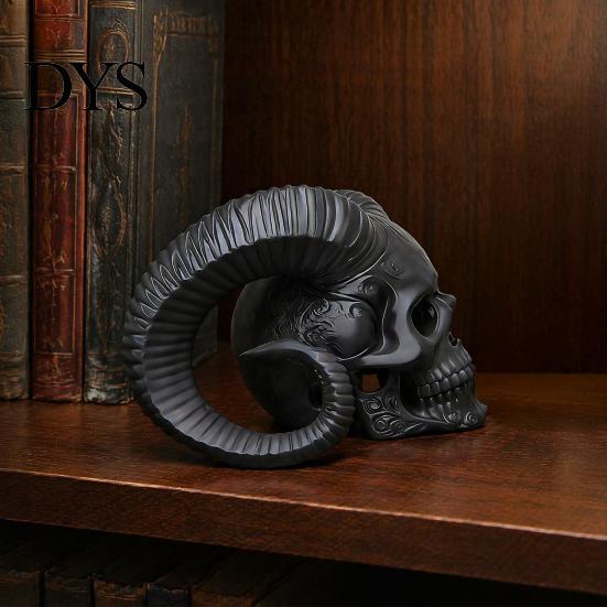 Современная готическая атмосфера Предметы 3D-печатный череп с козлиными рогами Украшение, Рогатый баран Дьявол Модные статуэтки для книжной полки Череп, Хэллоуин Темный настольный декор