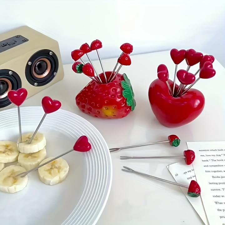 Набор из 10 вилок для фруктов из нержавеющей стали Love, вилок для торта и закусок, идеально подходит для Дня святого Валентина, Рождества и свадебных вечеринок