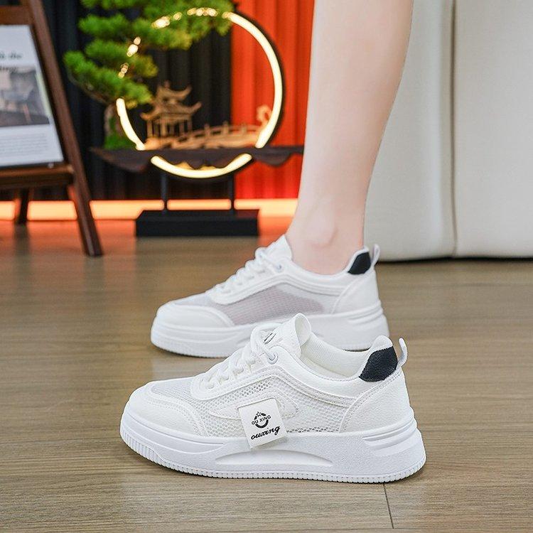 Trendy Muffin Platform Ins Little White Shoes Women's Casual Sports Shoes 2025 Spring and Summer New Breathable Non-slip Board Shoes