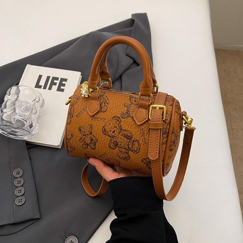 Сумка премиум-класса нишевая женская лето 2025 новая модная универсальная сумка-мессенджер популярная портативная сумка Boston