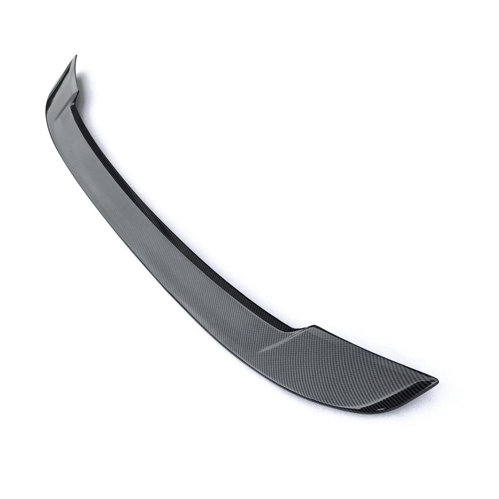 Совместимо с Accord 11-го поколения 2023 года: улучшен спойлером на крыше, передним сплиттером, боковыми юбками, жалюзи и задним спойлером.