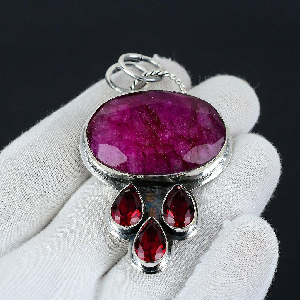 Kashmir Ruby, Red Garnet Gemstone Silver Pendant, 925 Sterling Silver Jewelry Pendant, Kashmir Ruby Pendant For Women, Ruby Pendant For Her