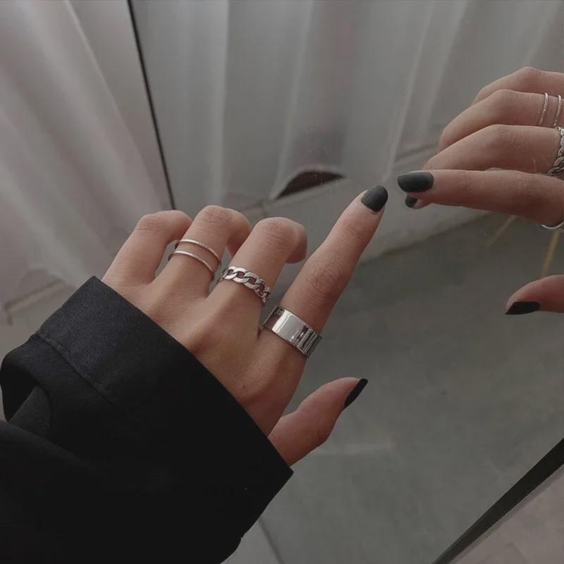 Korean Hip-Hop Punk Style Adjustable Ring for Girlfriends: Cool, Simple Design for Female Students