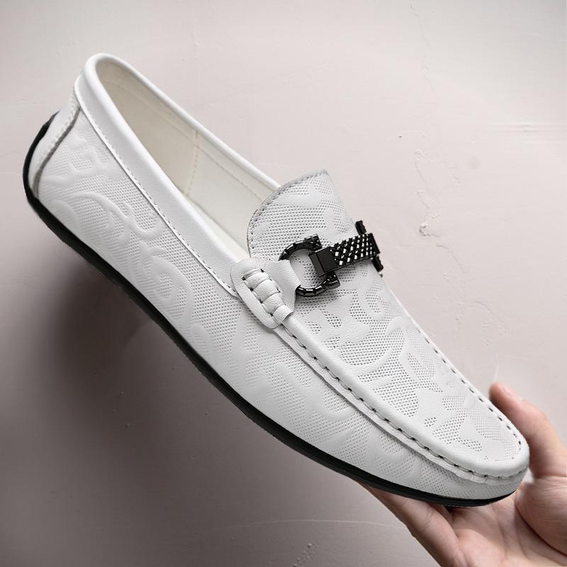 FashionClassic Men Comfortable Slip On British Style Shoes Male Casual Leather Shoes Men Wedding Dress Loafers Mens Lightweight Driving