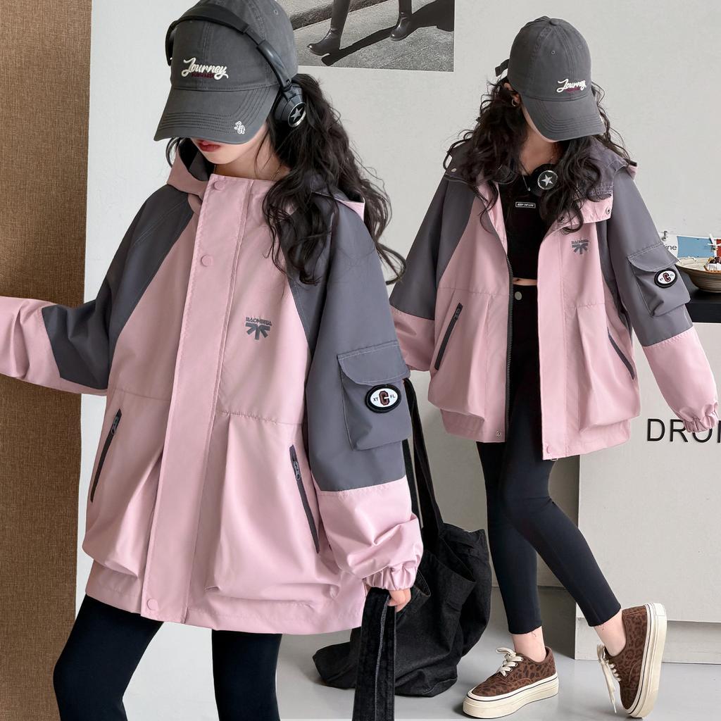 Girls' outerwear Spring and Autumn 2026 New Style Zhongda Children's Fashion Western style Hoodie Spring Korean Edition Stormtrooper