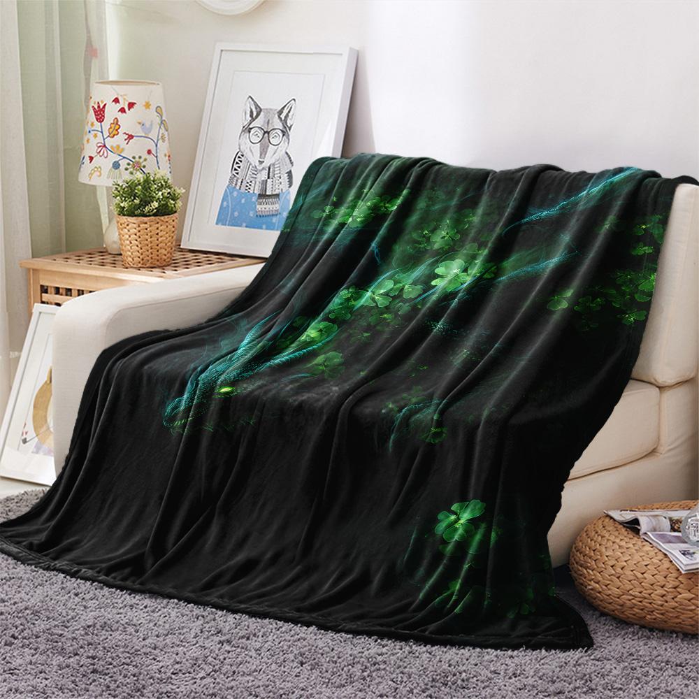 Green Dragons Print Flannel Blanket, High quality Comfortable for All Seasons, Home Decor, Warmth and Comfort