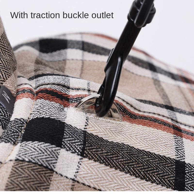 Pet Clothing Waterproof and Warm In Autumn and Winter, Big Dog Dog Clothes Fashion, Wearing Dog Clothes On Both Sides.