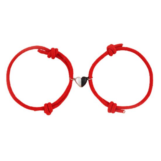 2Pcs/Set Rope Bangle Fade-proof Fine Workmanship Nice-looking Magnetic Heart Pendant Bracelet for Couple